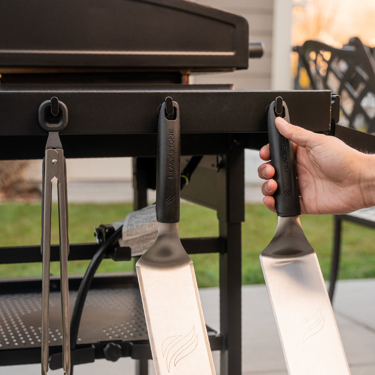 Blackstone Original 28in Omnivore Griddle w/Hood