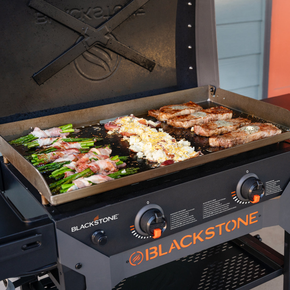 Blackstone Iron Forged 28" Griddle Cooking Station With Hood